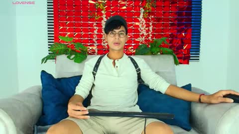 Thiago Saenzz online show from 02-16-26, 03:46