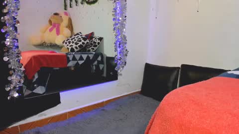 THIN PRINCESS  online show from 01-09-25, 01:39