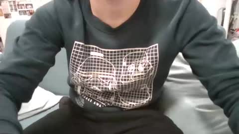 Snapshot of thinboy2 chatting on 12-09-24, 05:08 Thinboy2 online show from 12-09-24, 05:08