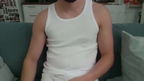 Snapshot of thinboy2 chatting on 10-07-25, 11:40 Thinboy2 online show from 10-07-25, 11:40