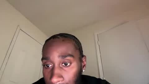 Snapshot of thirdlegkenny chatting on 11-30-25, 07:45 thirdlegkenny online show from 11-30-25, 07:45