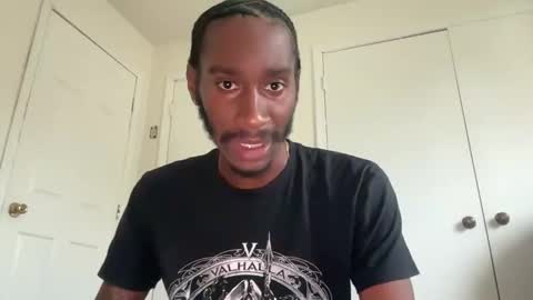 Snapshot of thirdlegkenny chatting on 12-01-25, 05:07 thirdlegkenny online show from 12-01-25, 05:07