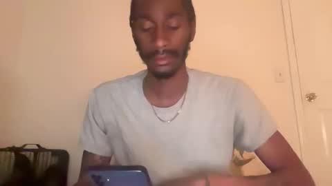 Snapshot of thirdlegkenny chatting on 12-16-25, 05:34 thirdlegkenny online show from 12-16-25, 05:34