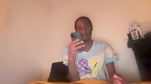 Snapshot of thirdlegkenny chatting on 12-19-25, 02:07 thirdlegkenny online show from 12-19-25, 02:07