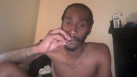 Snapshot of thirdlegkenny chatting on 12-21-25, 02:08 thirdlegkenny online show from 12-21-25, 02:08