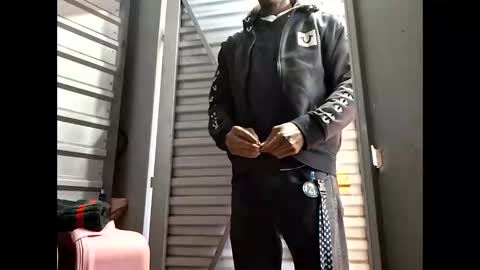 Snapshot of thirdlegkenny chatting on 01-11-26, 02:22 thirdlegkenny online show from 01-11-26, 02:22