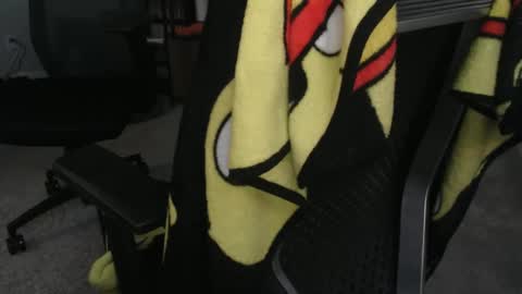 Snapshot of thirtycoast chatting on 12-14-24, 04:23 thirtycoast online show from 12-14-24, 04:23