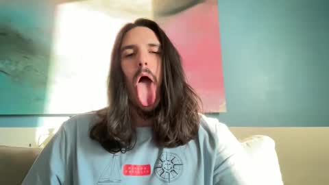 Snapshot of thirtyfootoctopus chatting on 10-13-25, 10:32 Octopus online show from 10-13-25, 10:32