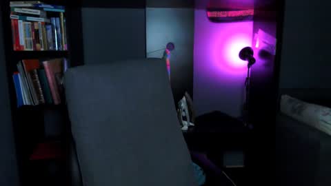 Snapshot of this_is_andy chatting on 01-12-25, 02:03 Andy online show from 01-12-25, 02:03