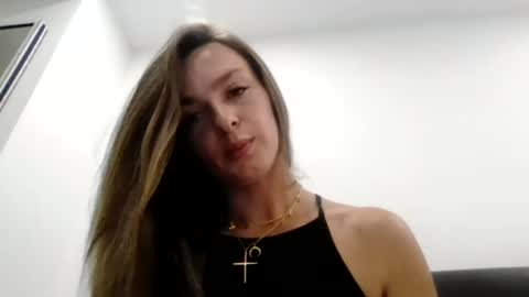 Snapshot of thisgirl_x chatting on 07-19-26, 11:08 thisgirl_x online show from 07-19-26, 11:08