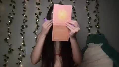 thistlefernsby online show from 11-17-25, 04:18