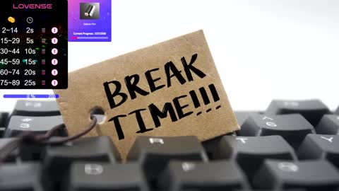 Snapshot of thom610 chatting on 12-06-24, 02:24 ThomaSan online show from 12-06-24, 02:24