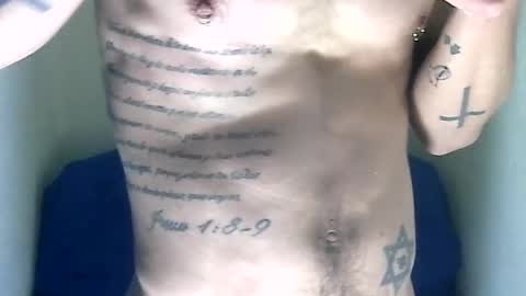 Snapshot of thomas2wood chatting on 06-21-26, 12:46 Thomas2Wood online show from 06-21-26, 12:46