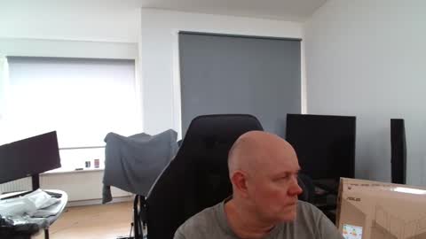 Snapshot of thomas315627 chatting on 03-17-26, 12:08 thomas315627 online show from 03-17-26, 12:08
