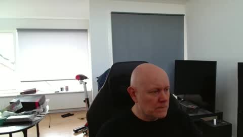 Snapshot of thomas315627 chatting on 04-17-26, 11:13 thomas315627 online show from 04-17-26, 11:13