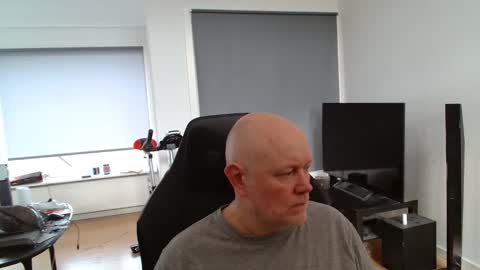 Snapshot of thomas315627 chatting on 05-11-26, 06:19 thomas315627 online show from 05-11-26, 06:19
