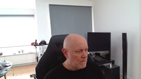 Snapshot of thomas315627 chatting on 05-17-26, 03:08 thomas315627 online show from 05-17-26, 03:08