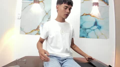 THOMAS online show from 03-31-26, 12:05