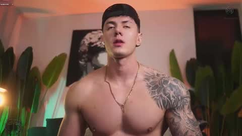 Snapshot of thomas_falcon1 chatting on 11-27-25, 01:51 Thomas Falcon online show from 11-27-25, 01:51