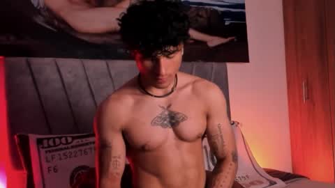 Thomas 3  JUST STAY AND BE MY LAST LOVE online show from 10-28-25, 02:26