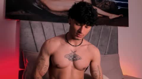 Thomas 3  JUST STAY AND BE MY LAST LOVE online show from 12-21-25, 01:35