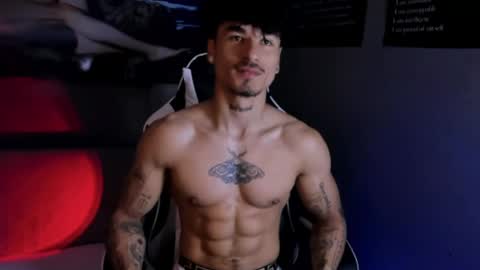 Thomas 3  JUST STAY AND BE MY LAST LOVE online show from 04-21-26, 06:55