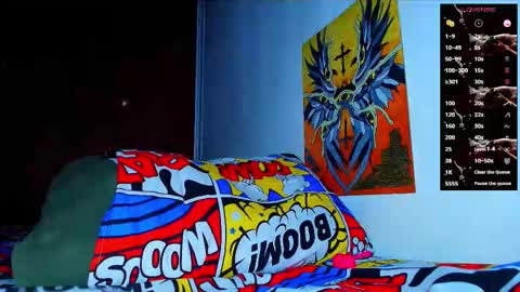 thomas_ks11 online show from 11-10-25, 11:37