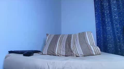 thomas_ks11 online show from 03-28-26, 02:44