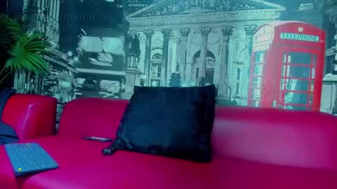 Snapshot of thomas_may4rs chatting on 01-29-25, 06:39 ---Thomas--- online show from 01-29-25, 06:39