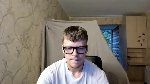 Tomas online show from 10-06-25, 02:36