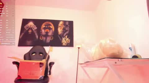 Snapshot of thomas_shelbys chatting on 12-14-24, 10:24 Thomas online show from 12-14-24, 10:24