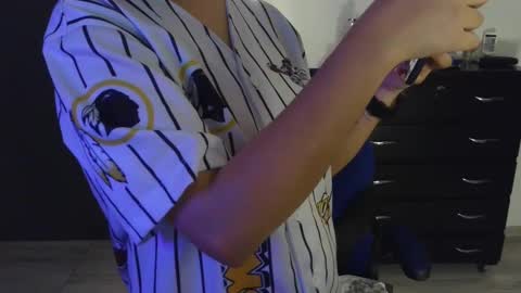 VALERIA online show from 01-08-25, 02:57