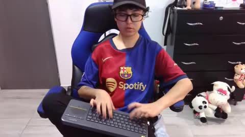 VALERIA online show from 12-13-25, 07:53