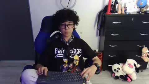 VALERIA online show from 04-17-26, 08:34