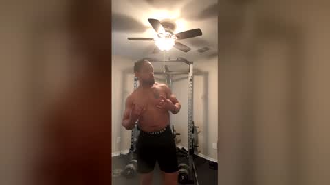 Snapshot of thomasgwhitecft chatting on 05-27-26, 01:52 FatherTime online show from 05-27-26, 01:52