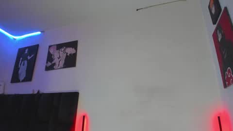 Snapshot of thomashoward31 chatting on 01-27-25, 01:59 Thomas online show from 01-27-25, 01:59