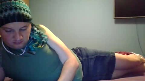 Snapshot of thomasverdries chatting on 11-11-25, 06:24 thomasverdries online show from 11-11-25, 06:24