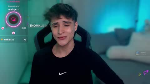 Thom Klein online show from 09-18-25, 05:26