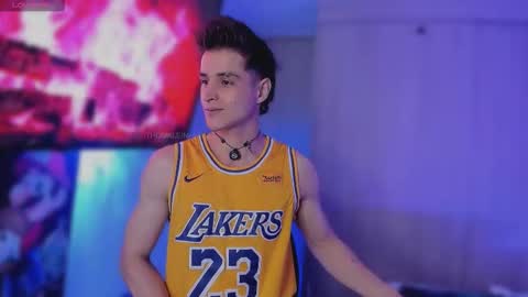 Thom Klein online show from 11-21-25, 09:19