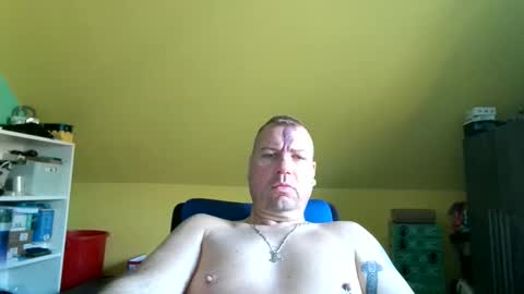 Snapshot of thomsen1478 chatting on 11-23-25, 08:58 thomsen1478 online show from 11-23-25, 08:58