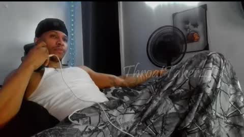 ThroatTaker4l  online show from 04-16-26, 09:39