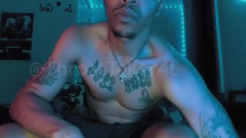 Snapshot of throattaker4l_ chatting on 05-06-26, 12:30 ThroatTaker4l online show from 05-06-26, 12:30