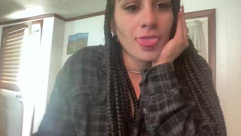 Snapshot of throatyygoat chatting on 04-12-26, 04:12 throatyygoat online show from 04-12-26, 04:12