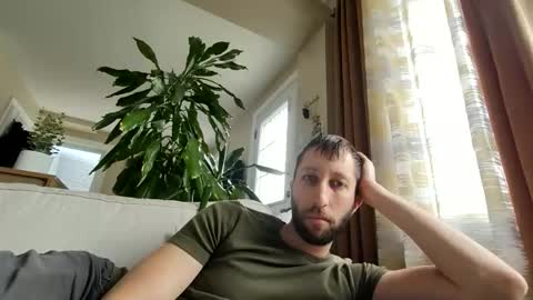 throwawayafteruse20202 online show from 11-17-25, 04:57