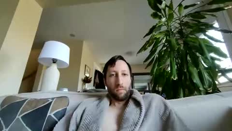 throwawayafteruse20202 online show from 05-10-26, 11:37