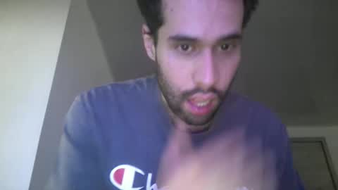 Snapshot of throwawayyourgun chatting on 12-25-24, 07:13 Luka online show from 12-25-24, 07:13