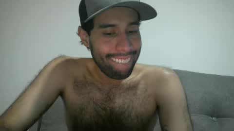 Snapshot of throwawayyourgun chatting on 01-22-25, 09:21 Luka online show from 01-22-25, 09:21