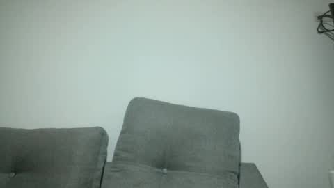 Snapshot of throwawayyourgun chatting on 01-28-25, 06:17 Luka online show from 01-28-25, 06:17