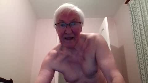 Snapshot of thruster99 chatting on 03-08-26, 06:34 thruster99 online show from 03-08-26, 06:34