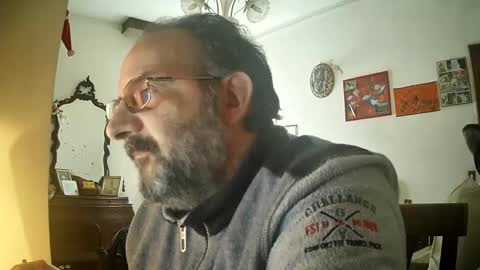 Snapshot of thunderflash73 chatting on 02-22-25, 11:46 Little Wolf online show from 02-22-25, 11:46